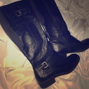 ❄️WINTER-READY❄️✨black faux leather knee boots✨